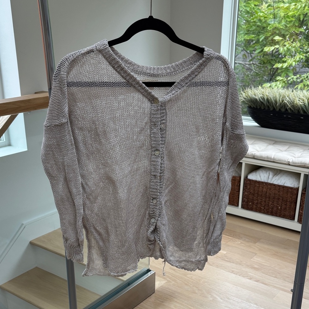 Women's Purplish-Gray Knit Button-Up Top